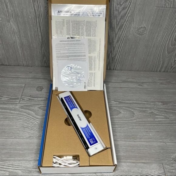 Brother Mobile Color Page Scanner, DS-620, Fast Scanning Speeds, Compact - Picture 6 of 6